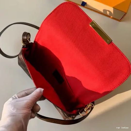 Cheap Louis Favorite Vuitton PM 0624